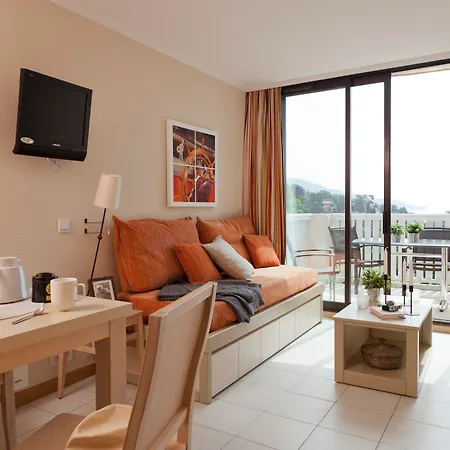 Pierre & L'anse De Pramousquier Lejlighedshotel Le Lavandou