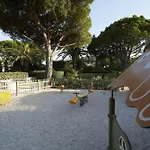 Pierre & L'anse De Pramousquier Lägenhetshotell 4*
