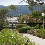 Pierre & L'anse De Pramousquier Lägenhetshotell 4*