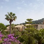 Pierre & L'anse De Pramousquier Lägenhetshotell 4*