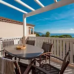 Lägenhetshotell Pierre & L'anse De Pramousquier 4*