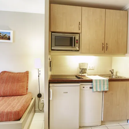 Pierre & L'anse De Pramousquier Aparthotel 3*