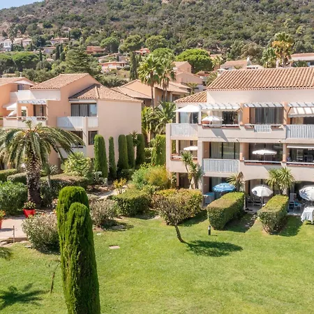 Aparthotel Pierre & L'anse De Pramousquier Le Lavandou