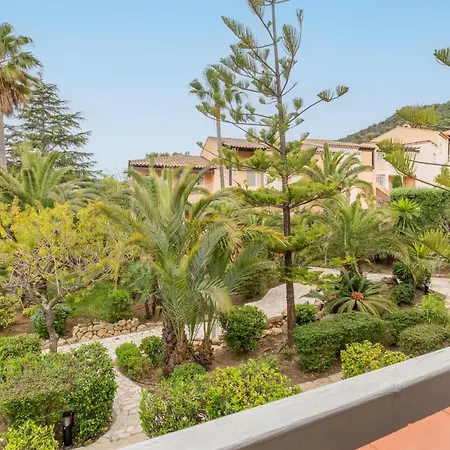 Aparthotel Pierre & L'anse De Pramousquier Le Lavandou