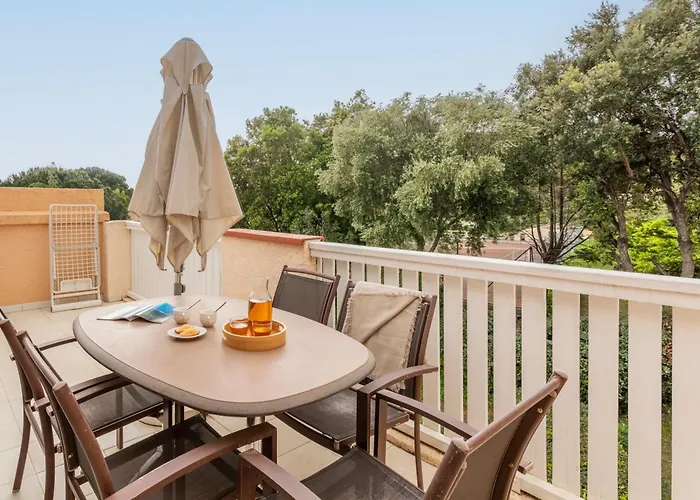 Pierre & L'anse De Pramousquier Hotel apartamentowy