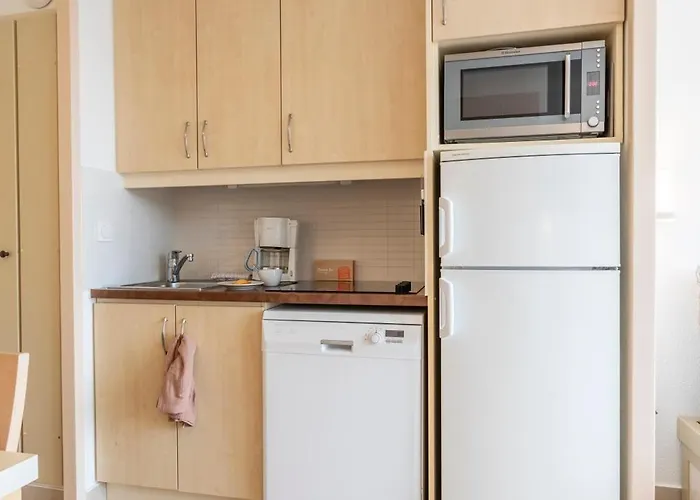 Апарт-отель Pierre & L'anse De Pramousquier 4*