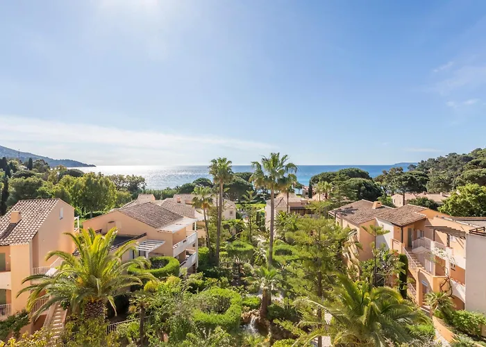 Апарт-отель Pierre & L'anse De Pramousquier