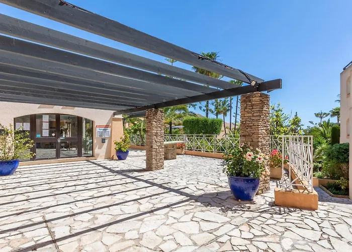 Pierre & L'anse De Pramousquier 4* Ле-Лаванду