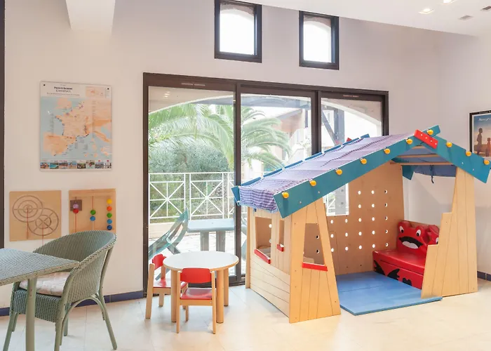 Pierre & L'anse De Pramousquier Апарт-отель Ле-Лаванду