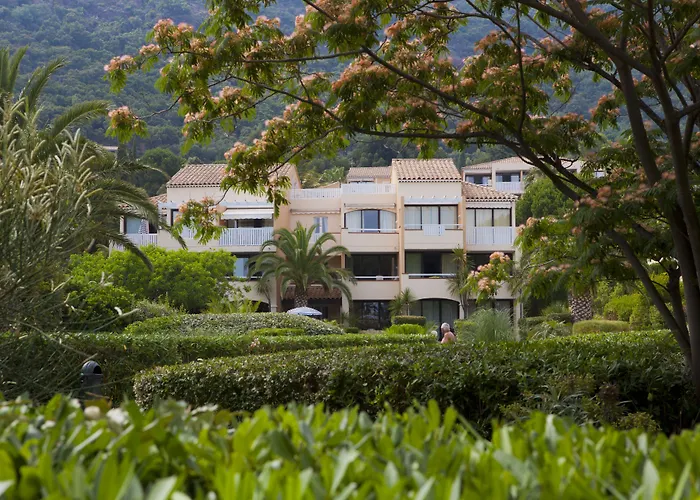 Hotel apartamentowy Pierre & L'anse De Pramousquier