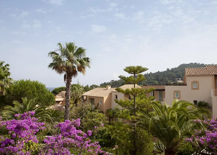 Pierre & L'anse De Pramousquier Апарт-отель 4*