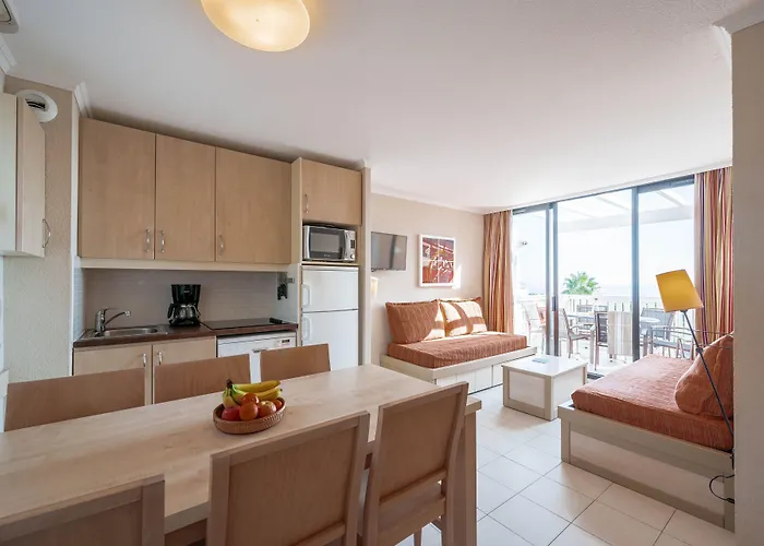 Апарт-отель Pierre & L'anse De Pramousquier